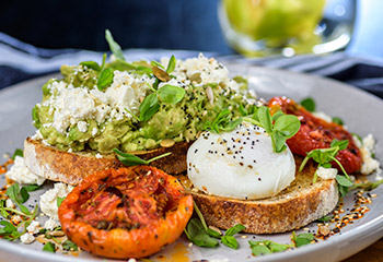 Smashed avocado at Tapas del Mundo